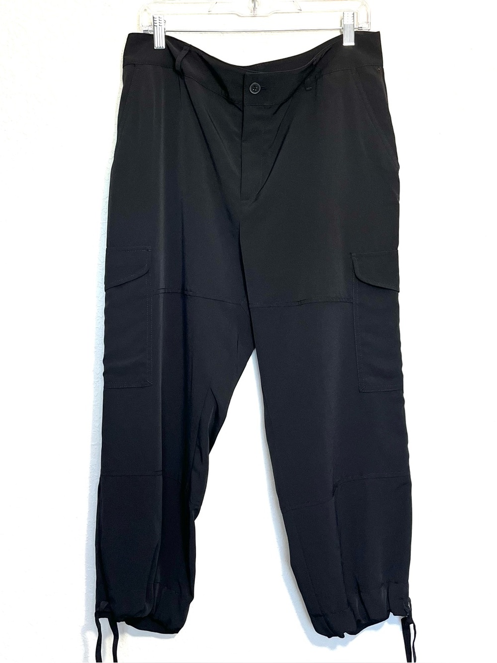 Black High Rise Cargo Jogger Balloon Pants Size 12 Relaxed Modern Career Office